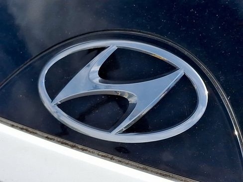 Certified 2023 Hyundai Tucson SEL AWD/4WD image 31