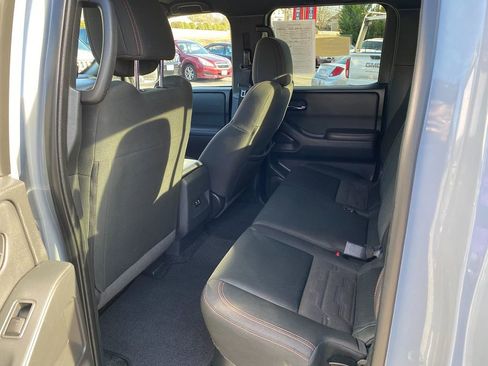 Used 2023 Nissan Frontier PRO-4X w/ Technology Package image 24