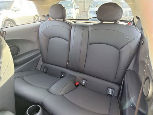 Used 2023 MINI Cooper SE image 28