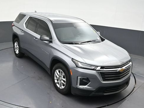 Used 2023 Chevrolet Traverse LS FWD image 22