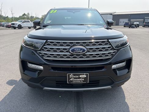Certified 2023 Ford Explorer Limited w/ Equipment Group 301A AWD/4WD image 10