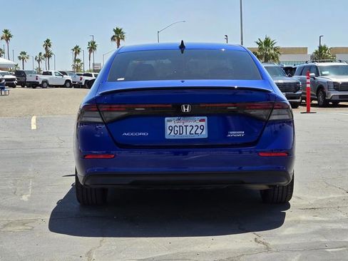 Used 2023 Honda Accord Sport image 5