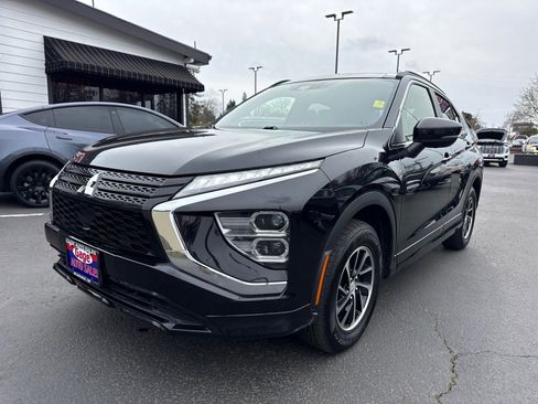 Used 2023 Mitsubishi Eclipse Cross SEL image 14