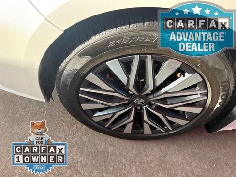 Used 2023 Nissan Altima 2.5 SV w/ SV Premium Package FWD image 8