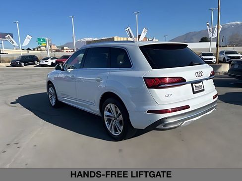 Used 2023 Audi Q7 3.0T Premium w/ Convenience Package image 5