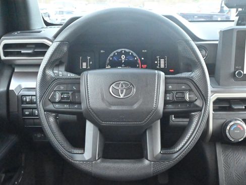 Used 2025 Toyota Tacoma SR5 image 17