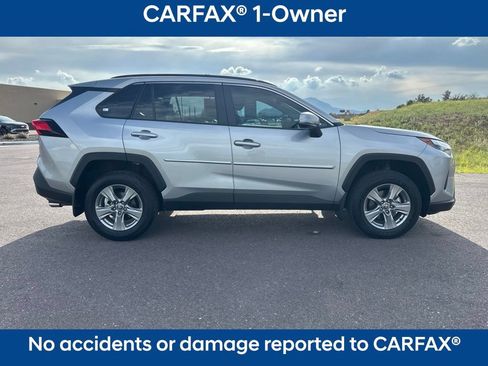 Used 2025 Toyota RAV4 XLE w/ Convenience Package FWD image 4