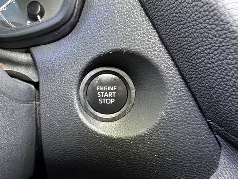 Certified 2024 Toyota Corolla Cross LE image 32