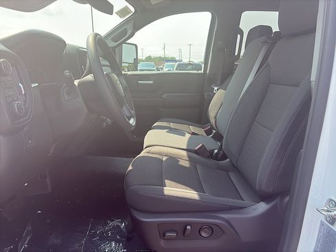 New 2026 Chevrolet Silverado 2500 Custom w/ Custom Convenience Package AWD/4WD image 10