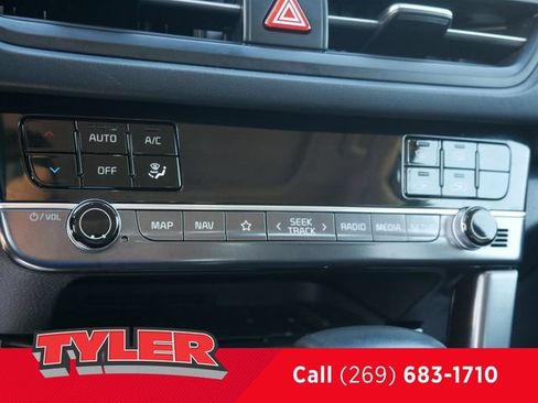 Used 2024 Kia Seltos EX AWD/4WD image 28
