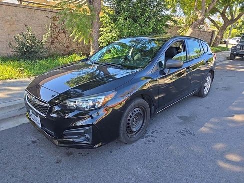 Used 2017 Subaru Impreza 2.0i image 4