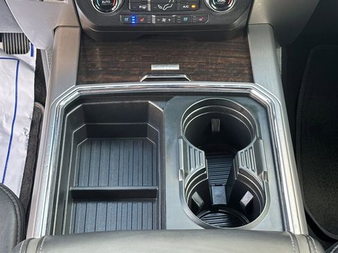 Used 2017 Ford F250 Platinum w/ Platinum Ultimate Package AWD/4WD image 28