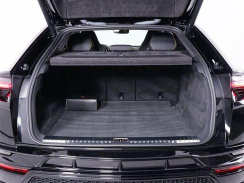 Used 2023 Lamborghini Urus S AWD/4WD image 19