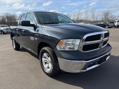 Used 2016 RAM 1500 ST w/ SXT Appearance Group image 7
