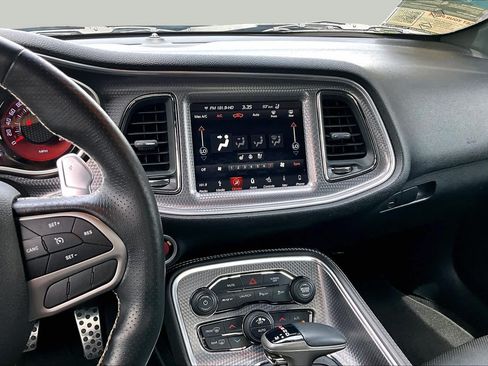 Used 2019 Dodge Challenger SRT Hellcat Redeye RWD image 7