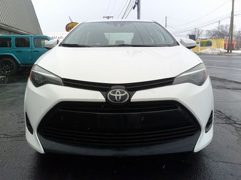 Used 2018 Toyota Corolla LE w/ Body Protection Package image 11