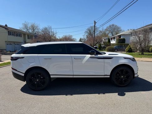 Used 2019 Land Rover Range Rover Velar R-Dynamic SE AWD/4WD image 9