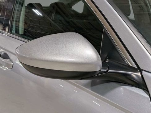 Used 2024 Honda Accord EX image 11
