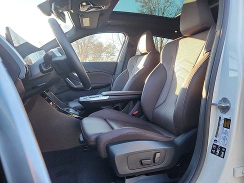 Used 2025 BMW X2 xDrive28i w/ Convenience Package image 13