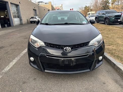 Used 2014 Toyota Corolla S image 2