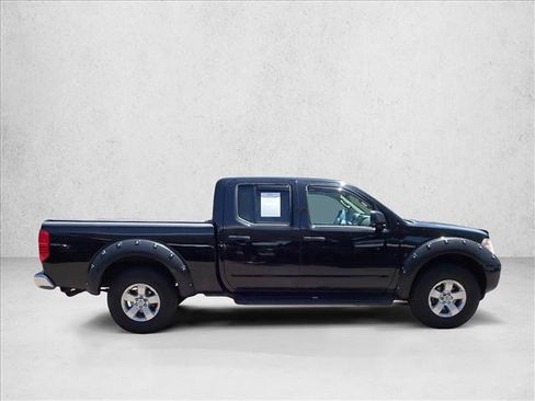 Used 2013 Nissan Frontier SV AWD/4WD image 5