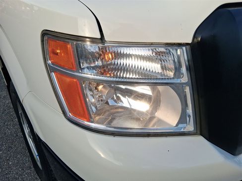 Used 2019 Nissan NV 1500 S image 40