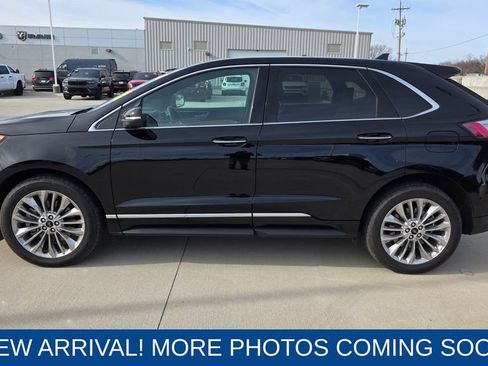 Used 2024 Ford Edge Titanium w/ Titanium Elite Package image 2