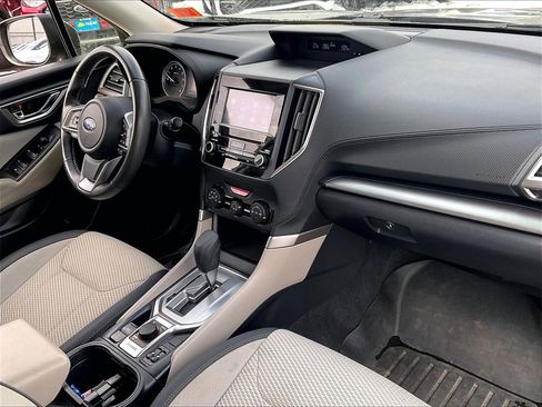 Used 2021 Subaru Forester Premium image 13