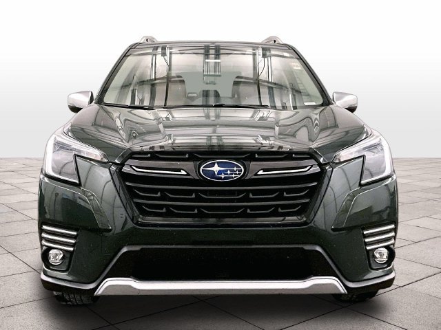 Used 2023 Subaru Forester Touring AWD/4WD image 3