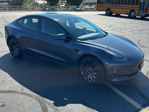 Used 2023 Tesla Model 3 Performance AWD/4WD image 4