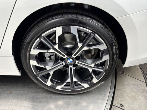 New 2026 BMW 330i xDrive Sedan w/ Convenience Package AWD/4WD image 27