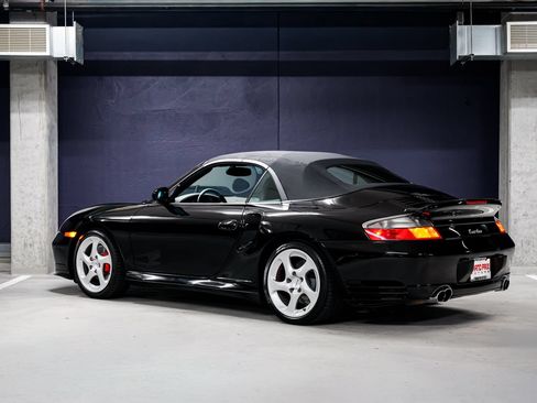 Used 2004 Porsche 911 Turbo AWD/4WD image 8