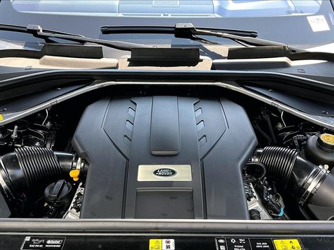 Certified 2023 Land Rover Range Rover SV AWD/4WD image 10