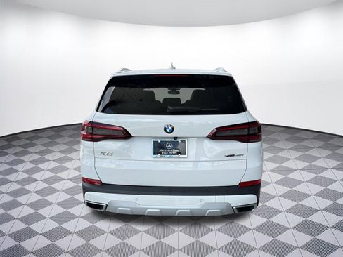 Used 2022 BMW X5 xDrive40i AWD/4WD image 10