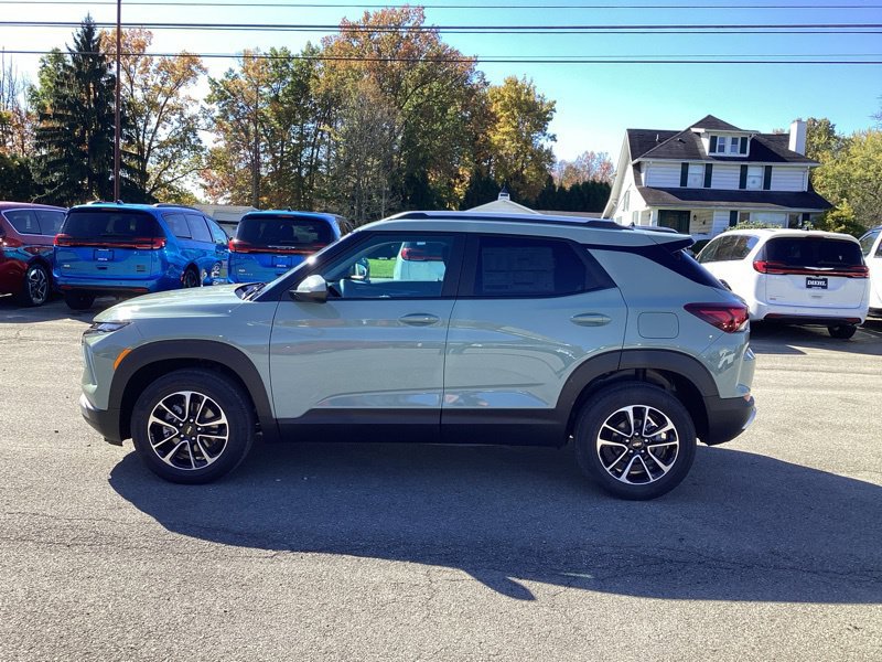 New 2026 Chevrolet TrailBlazer LT w/ LPO, Trailering Package AWD/4WD image 4