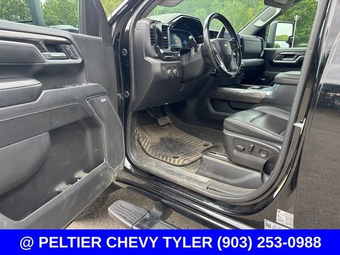 Used 2025 Chevrolet Silverado 2500 LTZ w/ Z71 Chrome Sport Edition AWD/4WD image 15