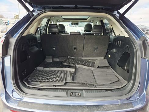 Used 2018 Ford Edge SEL w/ Equipment Group 201A image 14