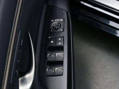 Used 2021 Lexus ES 250 F Sport w/ Accessory Package 2 AWD/4WD image 13