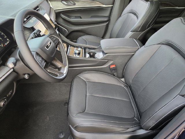 New 2027 Jeep Grand Cherokee Limited AWD/4WD image 8