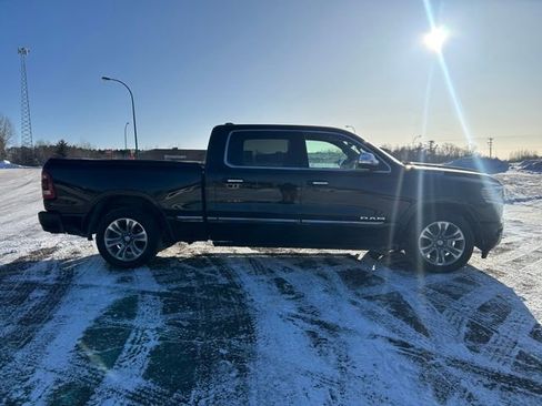 Used 2019 RAM 1500 Limited image 4