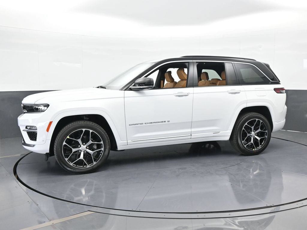 New 2025 Jeep Grand Cherokee Summit AWD/4WD image 2