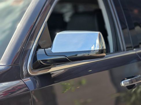 Used 2017 Chevrolet Suburban Premier w/ Max Trailering Package image 10