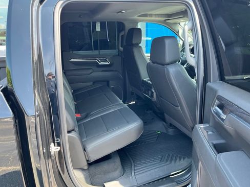 Used 2025 Chevrolet Silverado 1500 LTZ w/ LTZ Premium Package AWD/4WD image 45