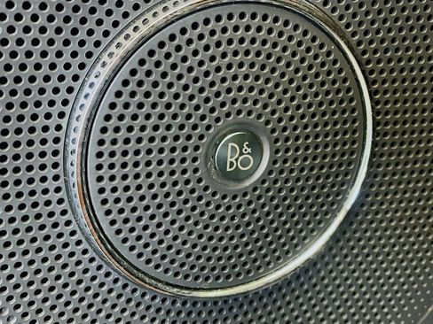 Used 2023 Ford Expedition Max Limited image 13