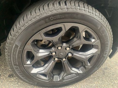 Used 2021 RAM 1500 Limited w/ Night Edition image 14