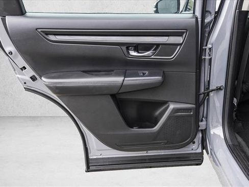 Used 2024 Honda CR-V LX image 21