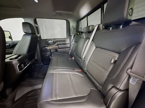 Used 2023 GMC Sierra 2500 Denali w/ Denali Ultimate Package AWD/4WD image 23