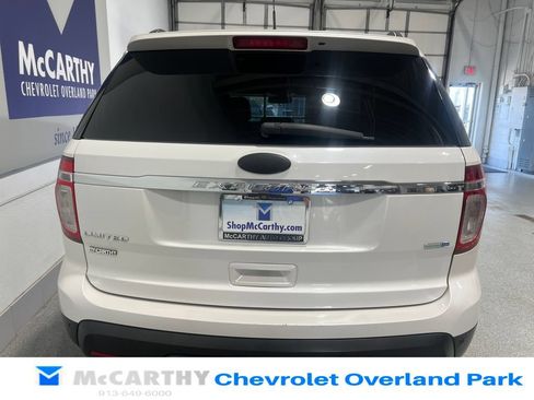 Used 2014 Ford Explorer Limited w/ Equipment Group 302A AWD/4WD image 6