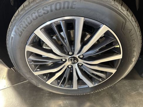 Certified 2025 INFINITI QX60 Autograph w/ Cargo Package image 10