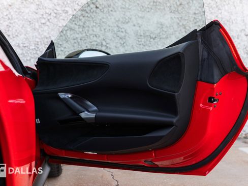 Used 2023 Ferrari SF90 Stradale image 33